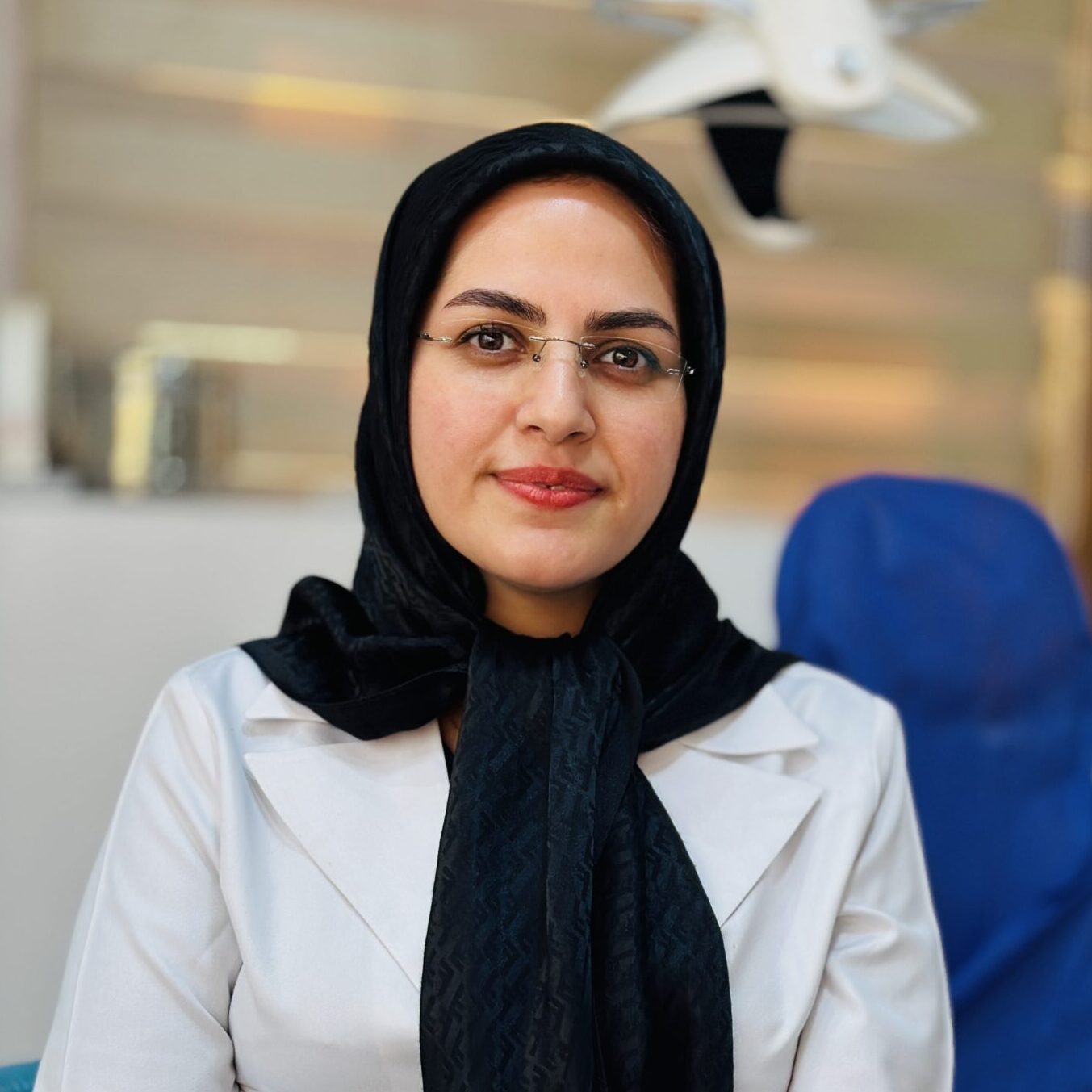 دکتر الهام محمودنیا